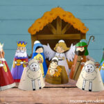 Free Printable Nativity Scene (Super Cute 3D Scene!)   Free Printable 3D Nativity Scene