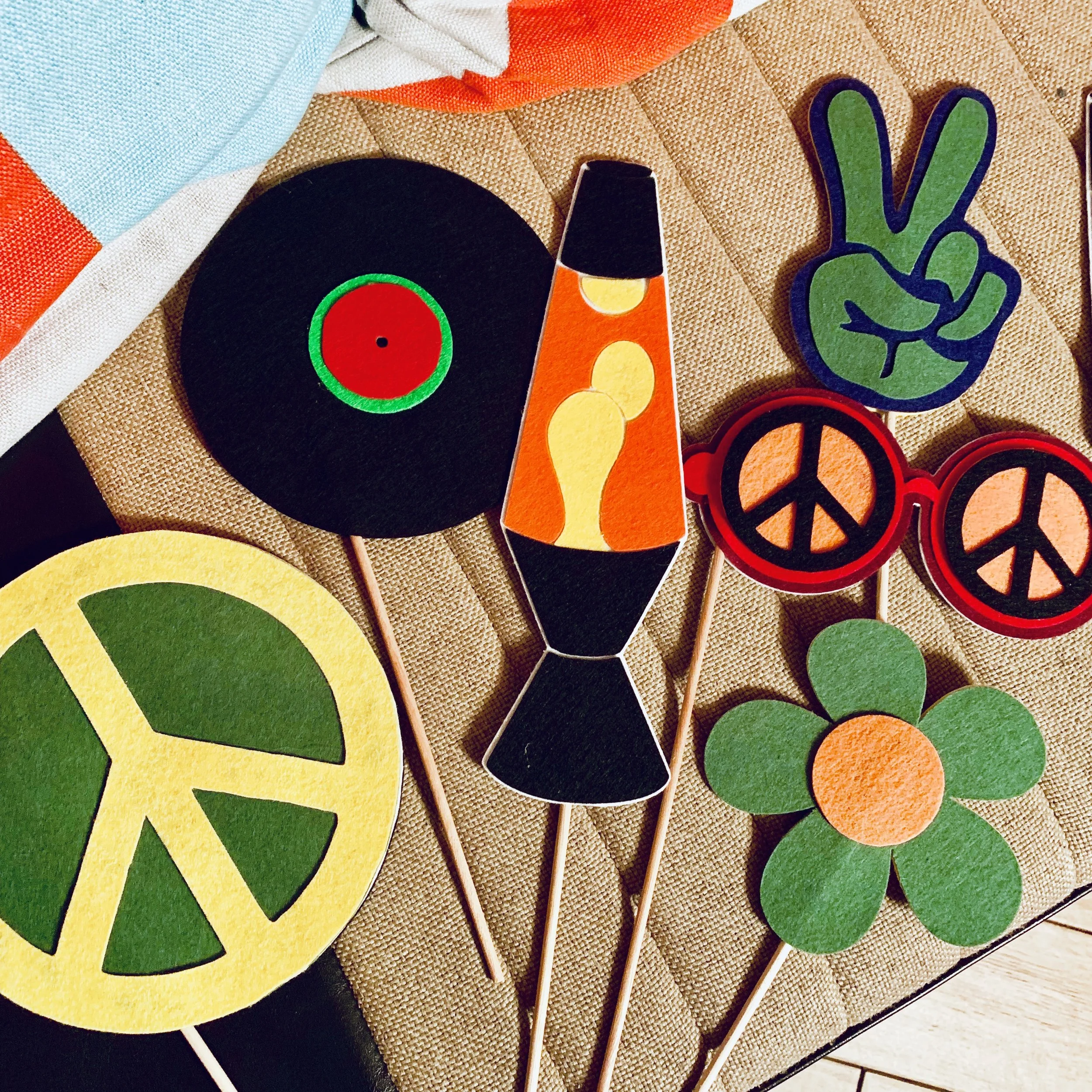 Fun 60s And 70s Theme Props Fun 60s And 70s Theme Props